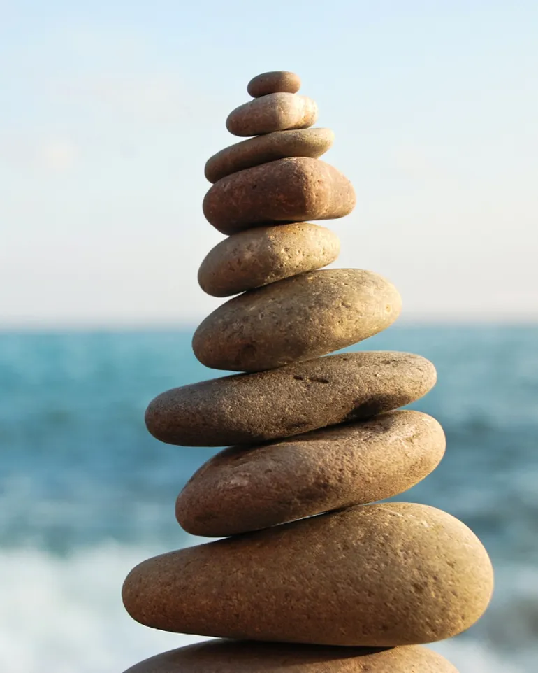 En stabel med steiner