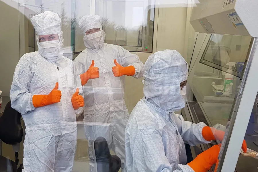 MSC manufacturing in the cleanroom.